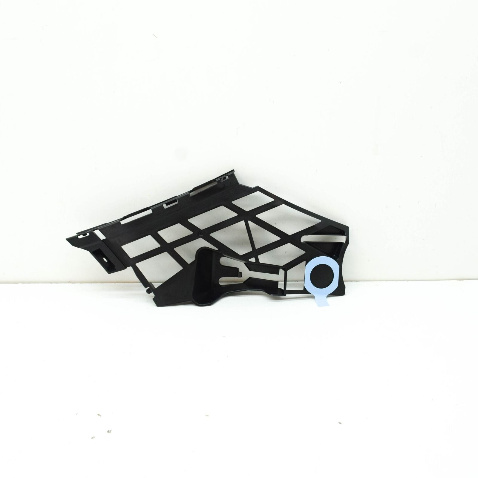 NEW MERCEDES-BENZ B W246 FRONT RIGHT BUMPER BRACKET A2468852021 ORIGINAL