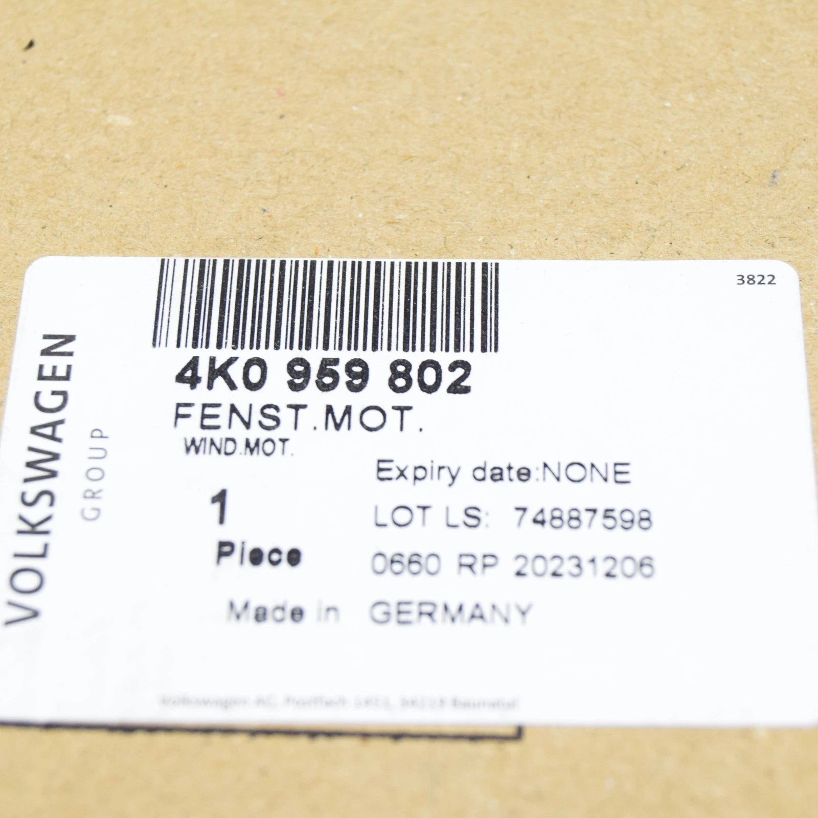 NEW VW PASSAT B8 FRONT RIGHT DOOR WINDOW REGULATOR MOTOR 4K0959802 ORIGINAL