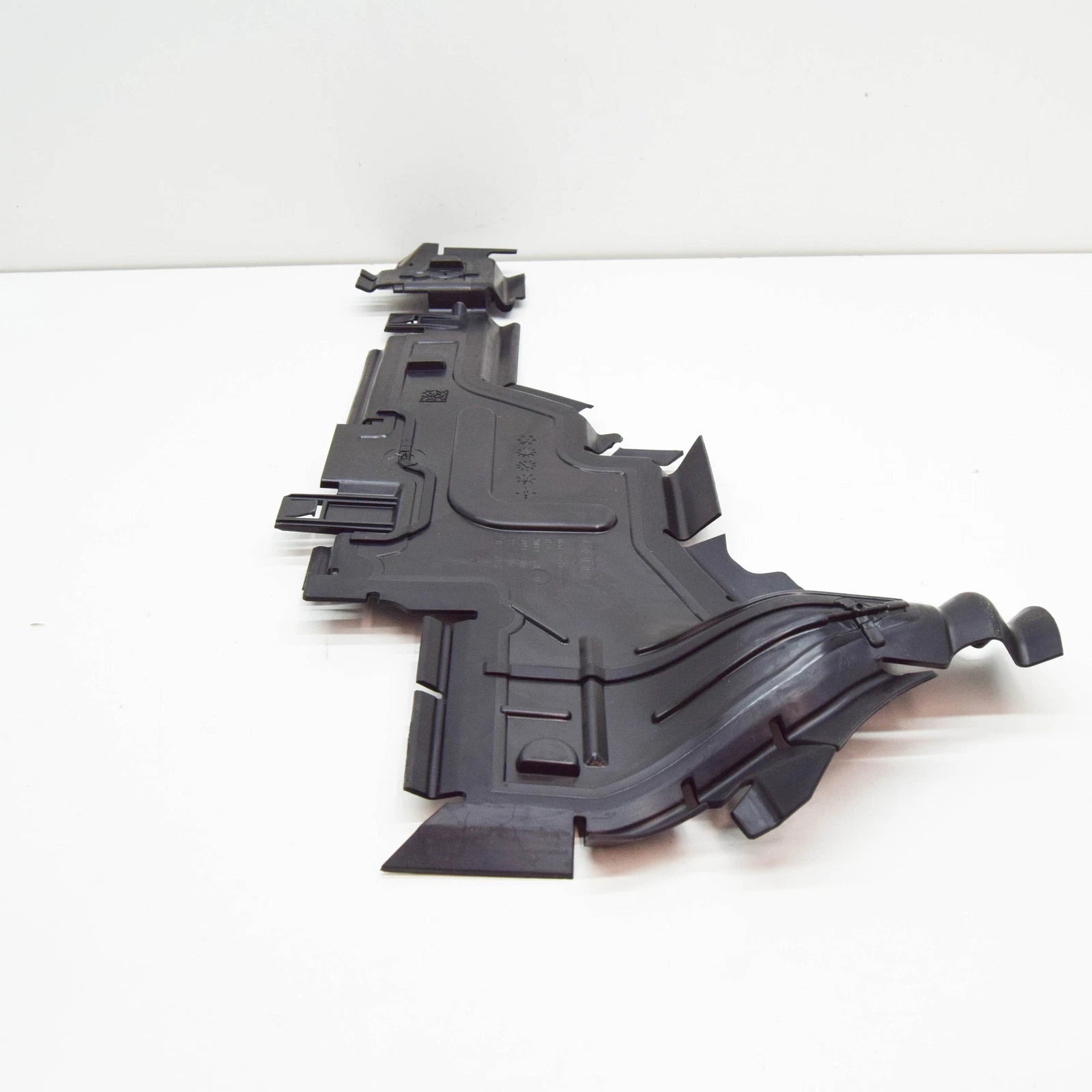 NEW AUDI Q7 4M RIGHT ENGINE RADIATOR AIR GUIDE 4M0121284DM ORIGINAL