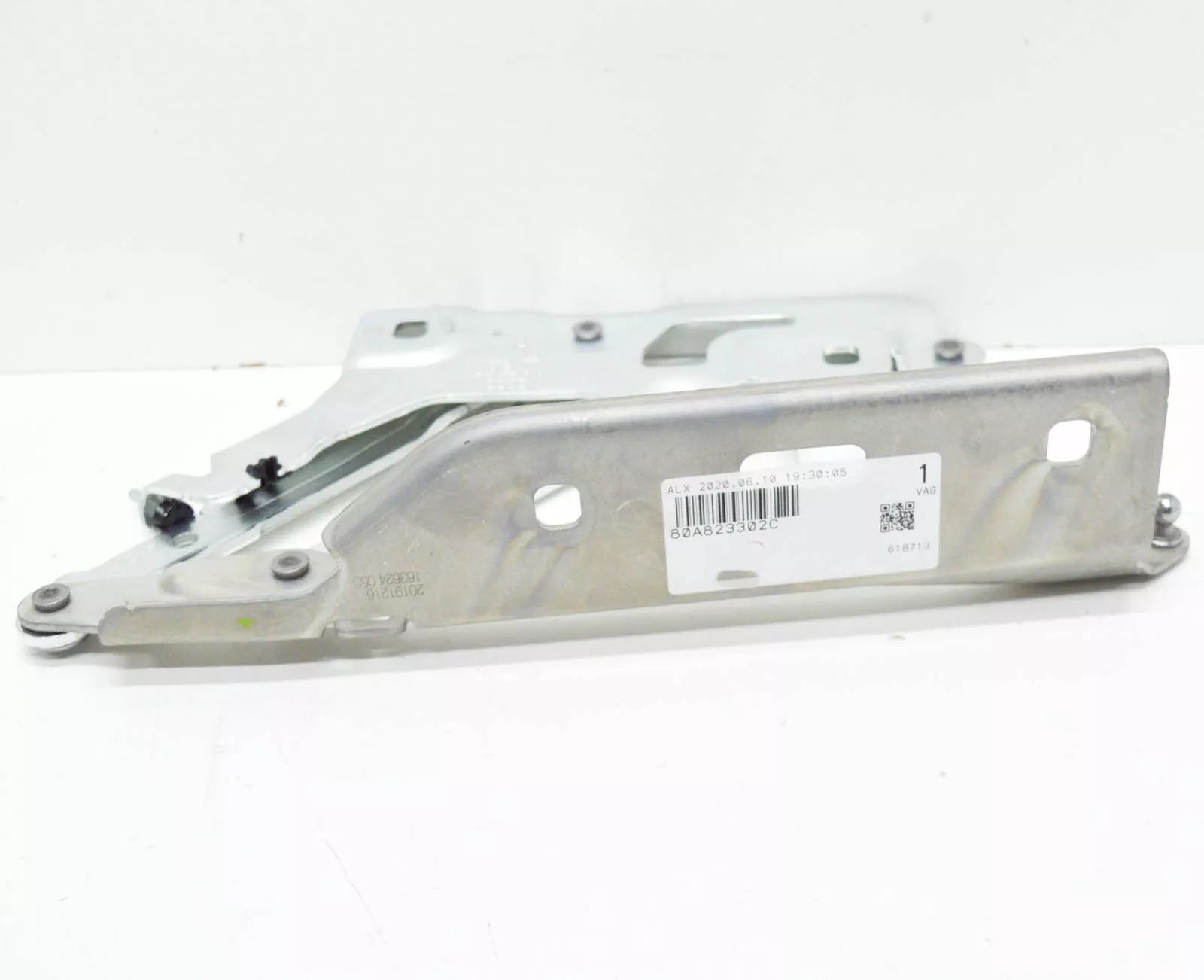 NEW AUDI Q5 FY FRONT RIGHT BONNET HOOD HINGE 80A823302C