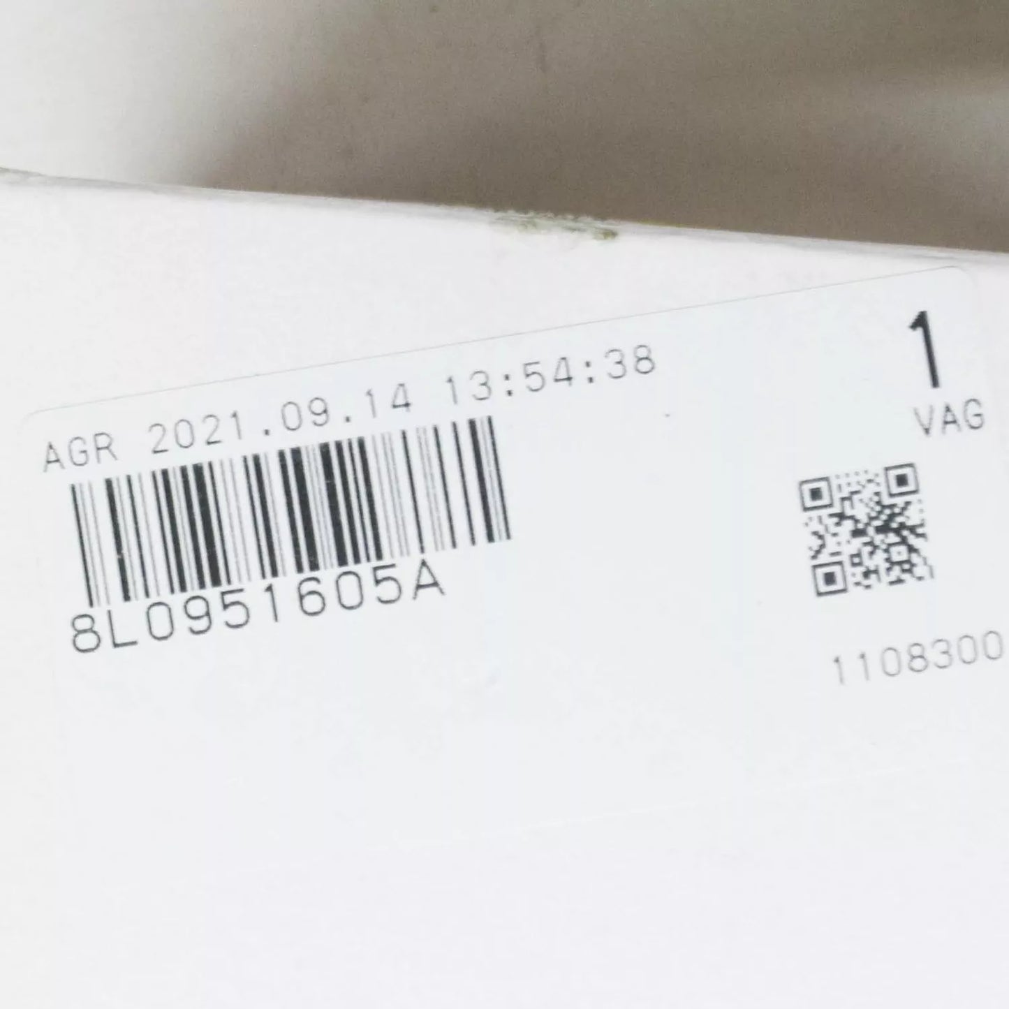 NEW AUDI A4 B7 ALARM SIREN 8L0951605A ORIGINAL