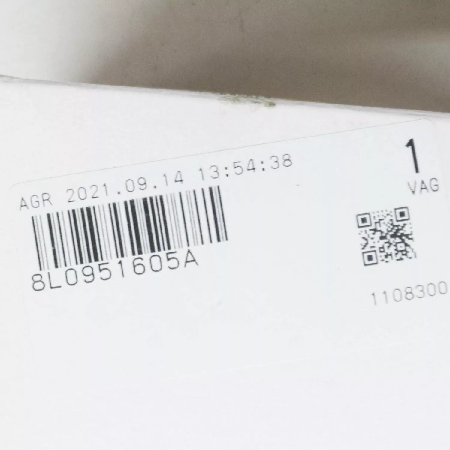 NEW AUDI A4 B7 ALARM SIREN 8L0951605A ORIGINAL