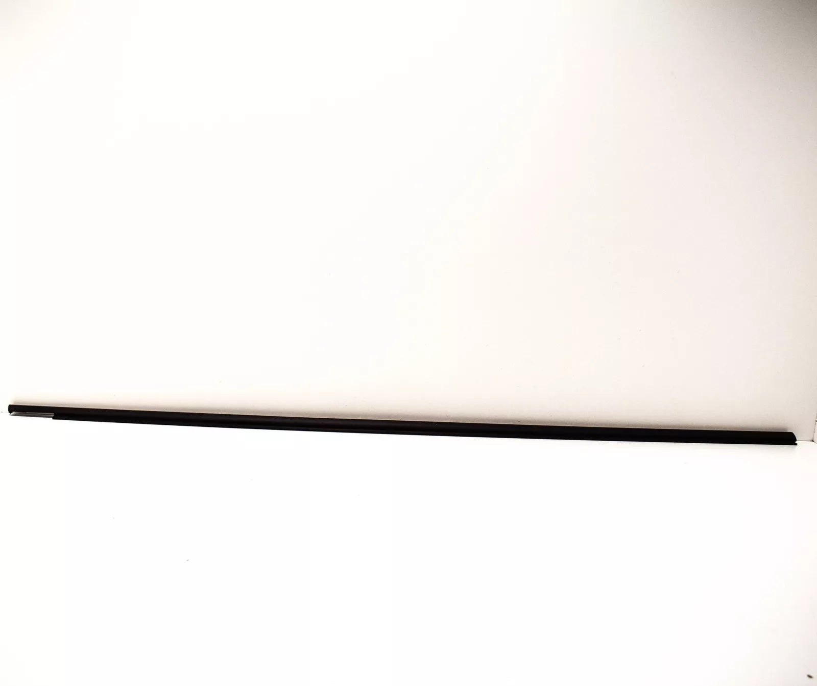 NEW VW GOLF MK6 FRONT RIGHT OUTER WINDOW APERTURE SEAL 5K3837478D5AP ORIGINAL