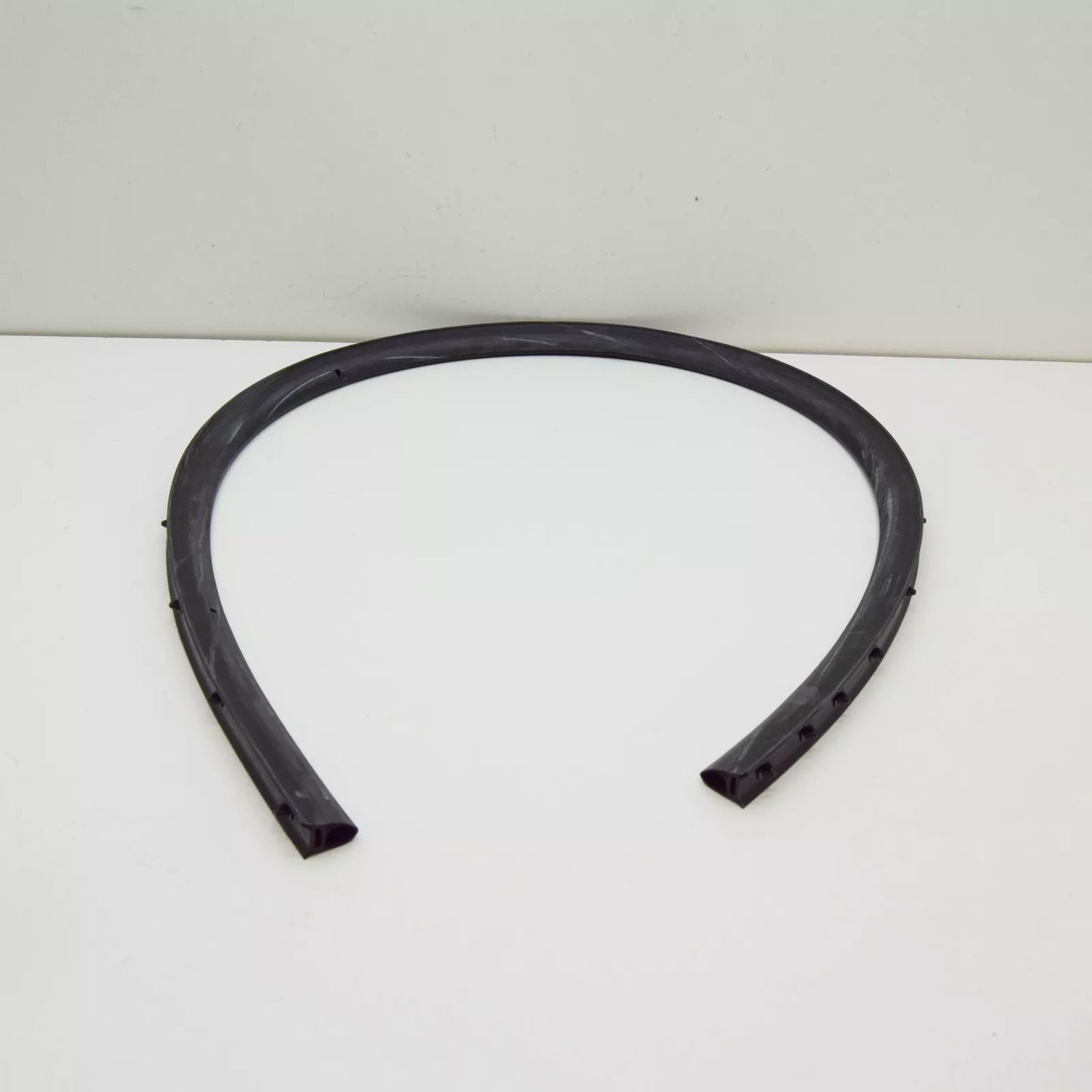 NEW VOLKSWAGEN POLO AW REAR LEFT DOOR SEALING RUBBER 2G6839699D ORIGINAL