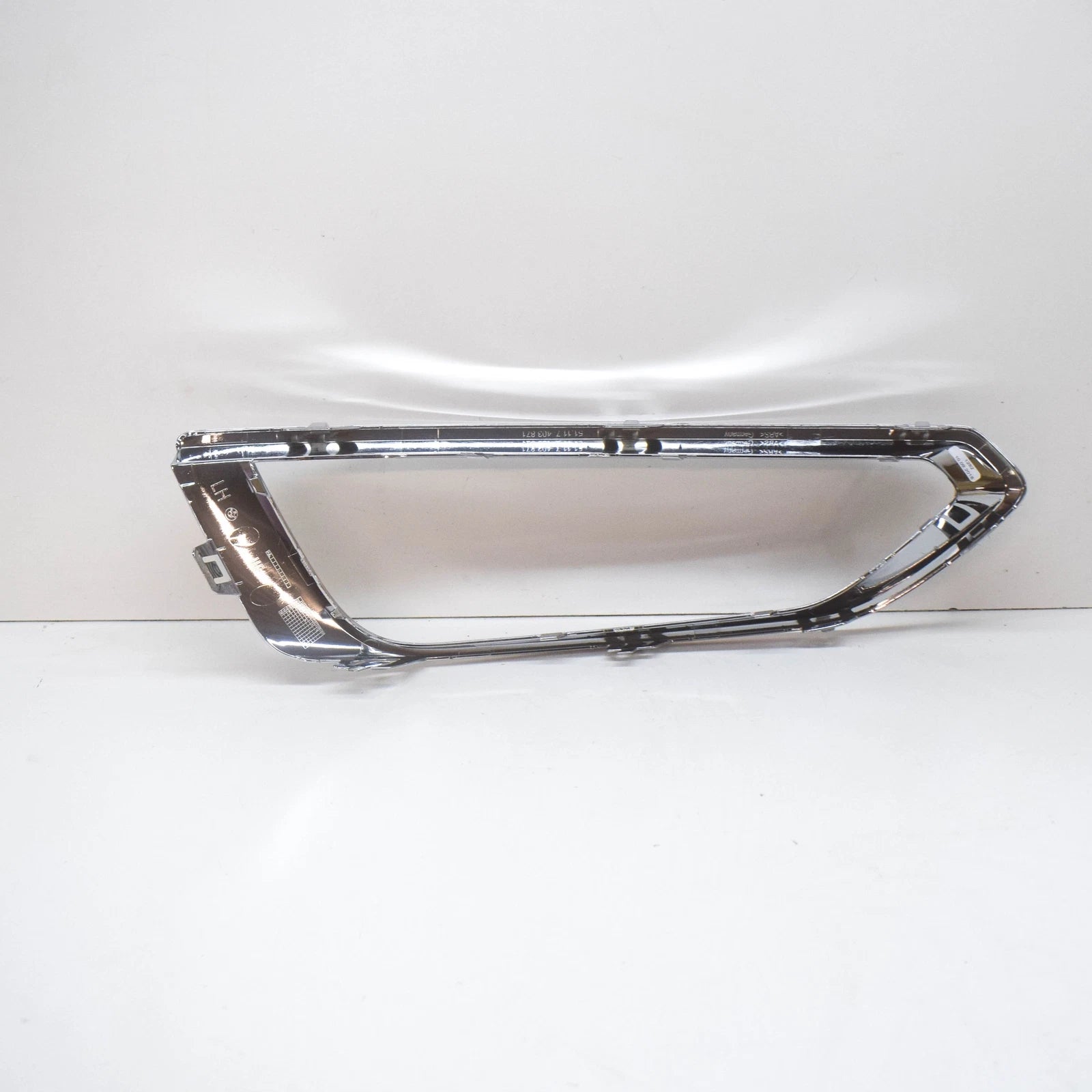 NEW BMW 2 F22 LEFT FOG LIGHT TRIM LUXURY 51117403871 7403871 2015 ORIGINAL