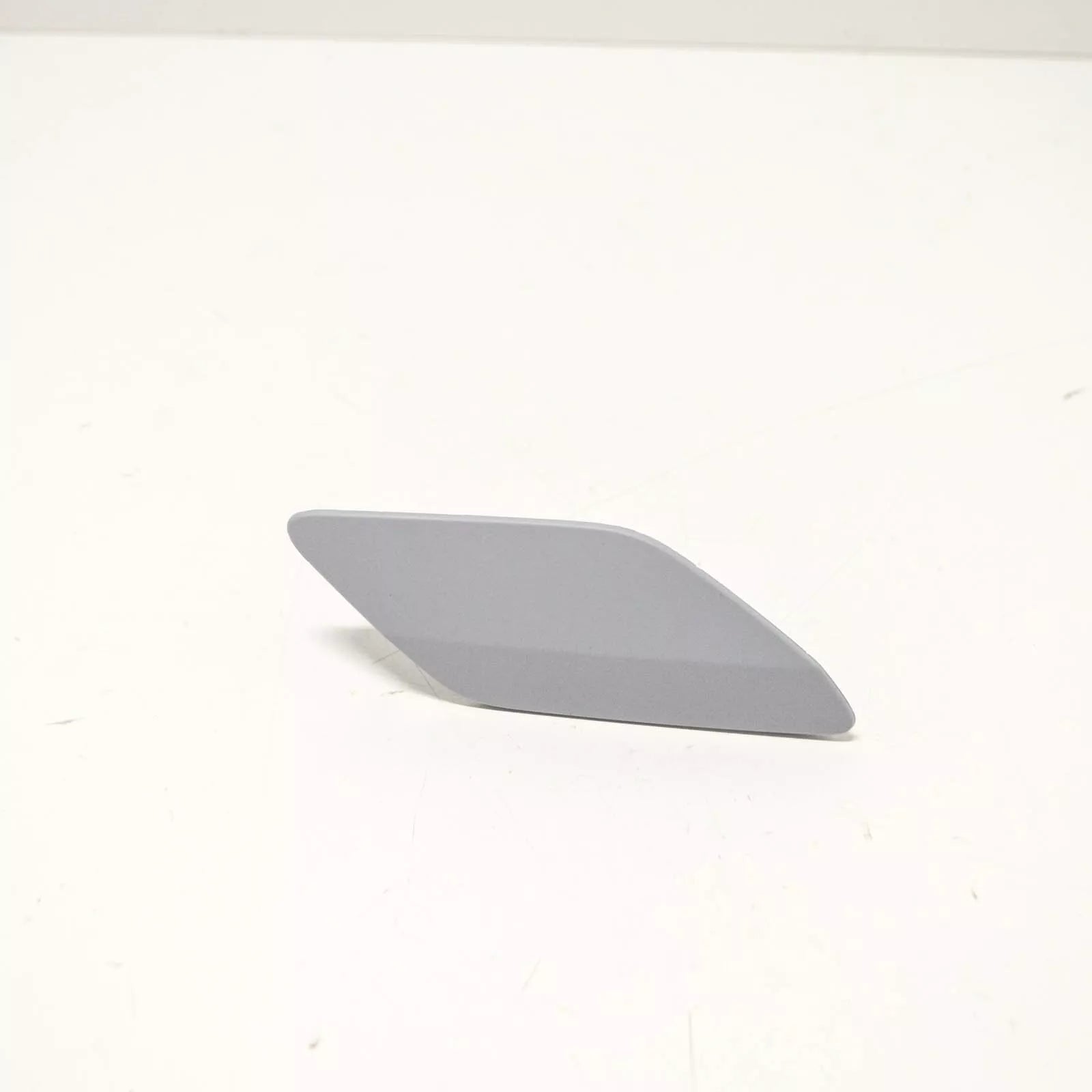 NEW VW GOLF MK7 FRONT RIGHT HEADLIGHT WASHER COVER CAP 5G0955110BGRU ORIGINAL