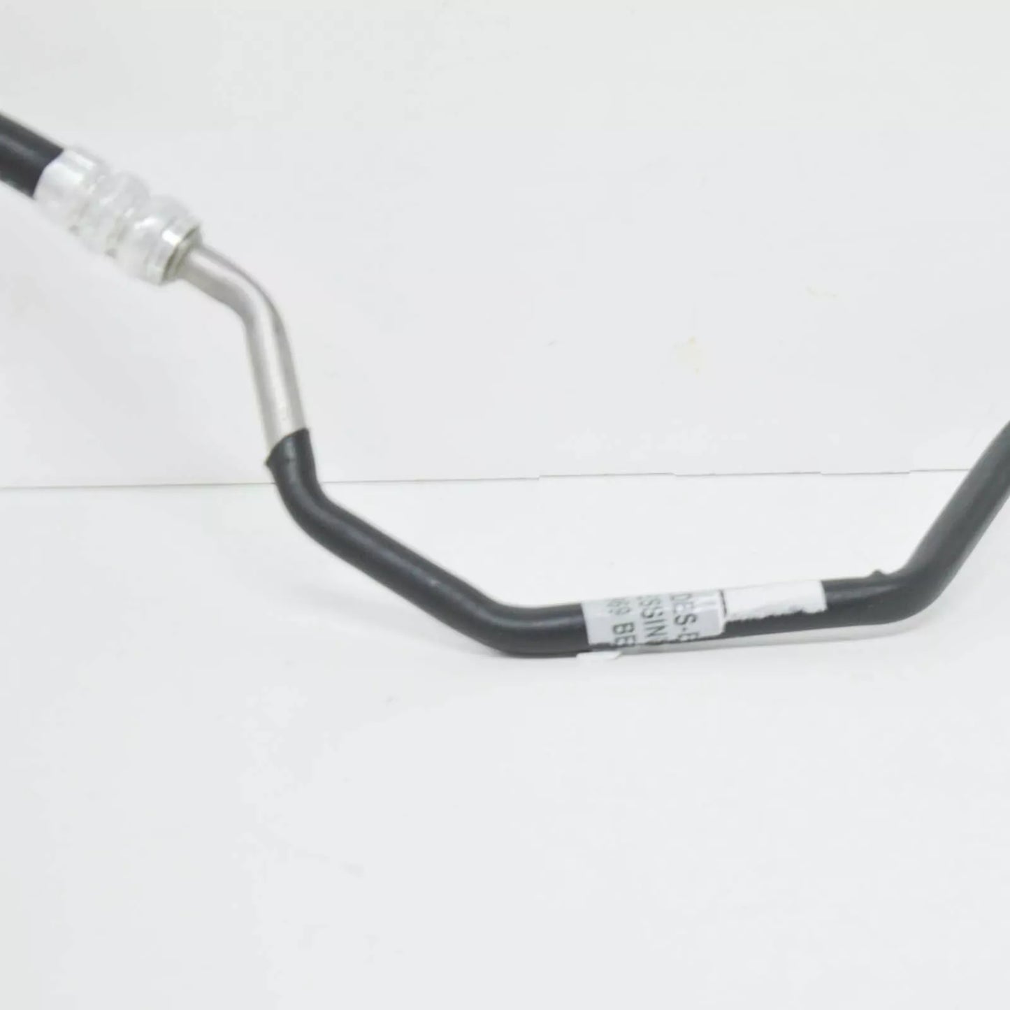 NEW MB C W204 TRANSMISSION TO OIL COOLER LEFT OIL LINE A6421806730