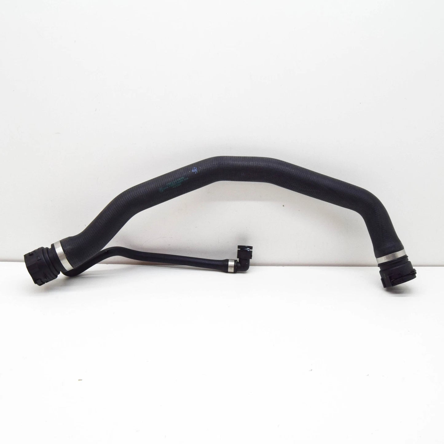 NEW BMW E65 E66 SEDAN RADIATOR COOLING SYSTEM WATER HOSE 2249459 17122249459