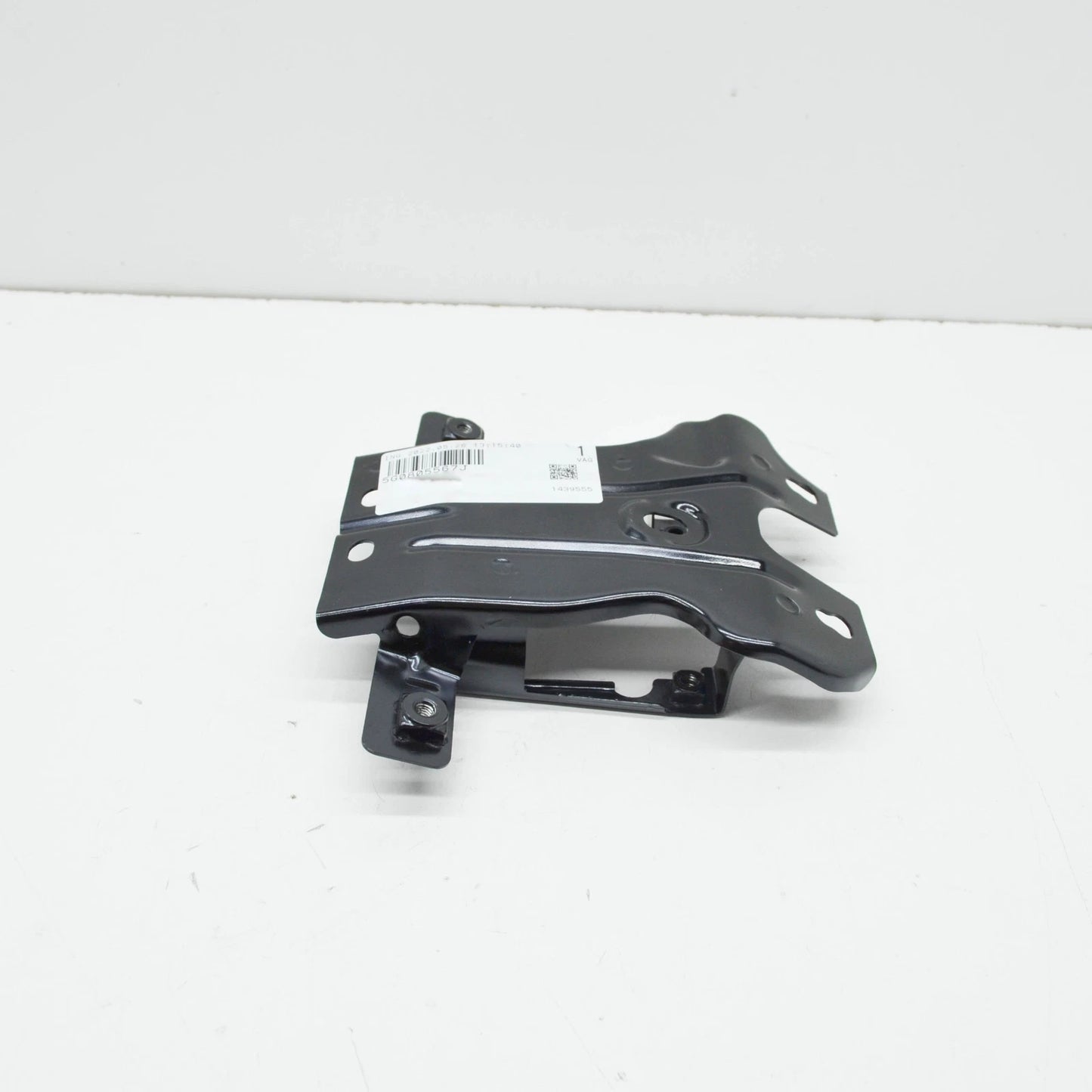 NEW VW GOLF MK7 5G COOLANT RADIATOR LOCK CARRIER BRACKET 5G0805567J