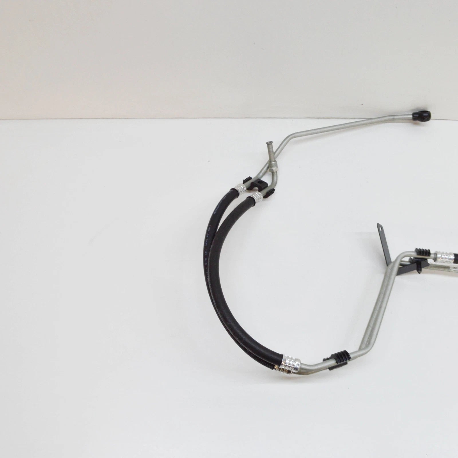 NEW MERCEDES-BENZ ML W163 TRANSMISSION OIL COOLER LINE A1635010624 ORIGINAL