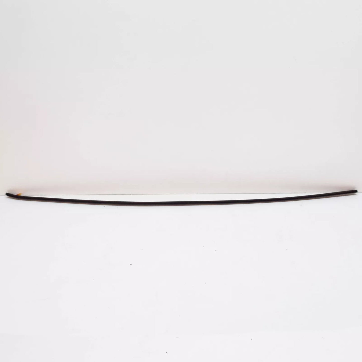 NEW BMW X6 E71 E72 WINDSCREEN UPPER MOULDING TRIM 51317179737 ORIGINAL