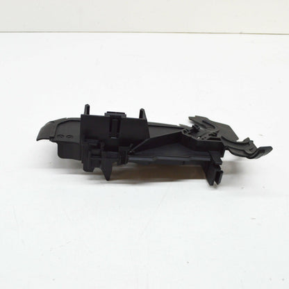 NEW MERCEDES-BENZ S W222 LEFT RADIATOR AIR DUCT GUIDE HOLDER A2225050040