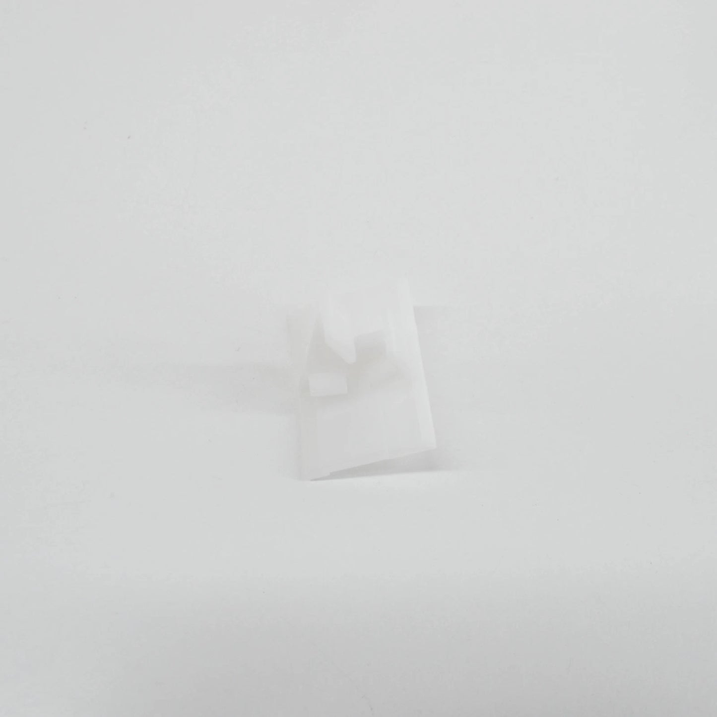 NEW MERCEDES-BENZ C COUPE C204 FRONT DOOR SILL MOUNTING CLIP A0019913271