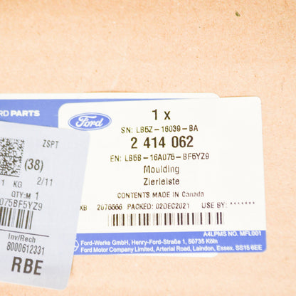 new ford explorer mk6 u625 front left wheel arch moulding 2414062 original