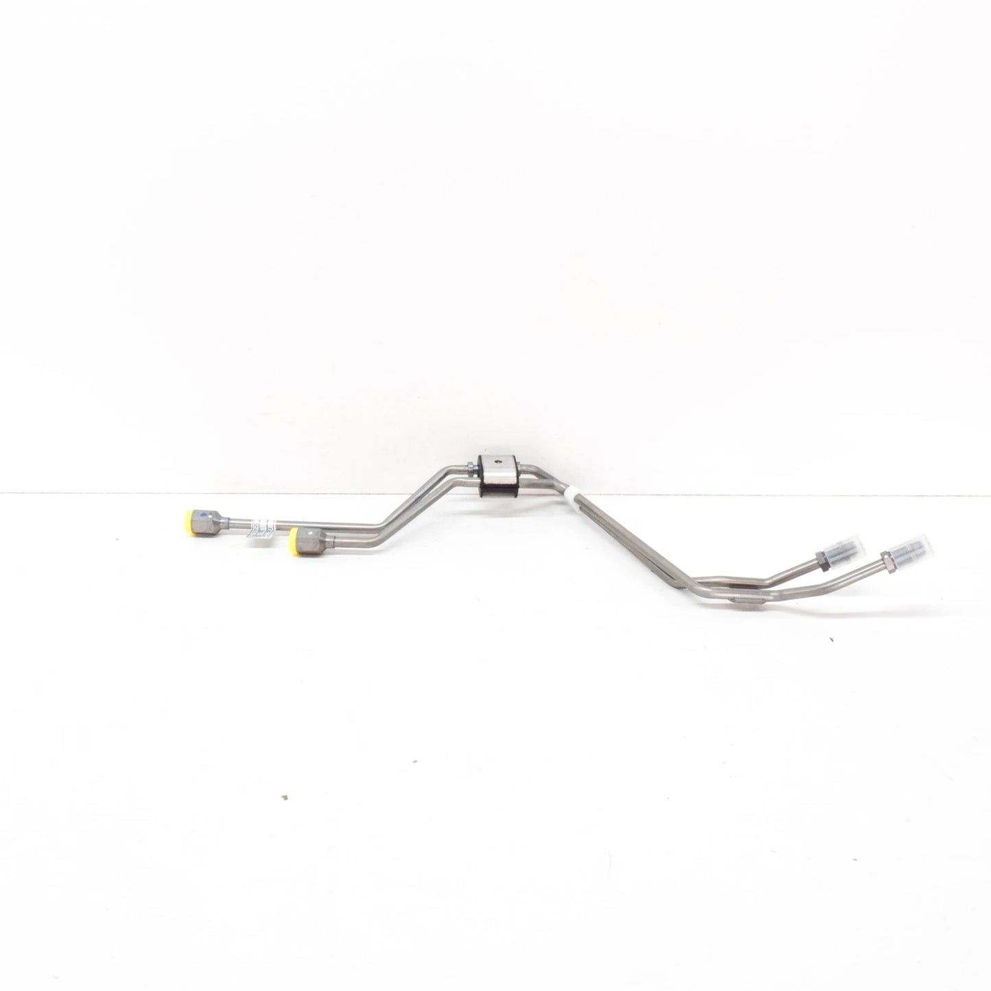 NEW BMW 5 E60 REAR DYNAMIC DRIVE PRESSURE HOSE 37136766231 6766231 ORIGINAL