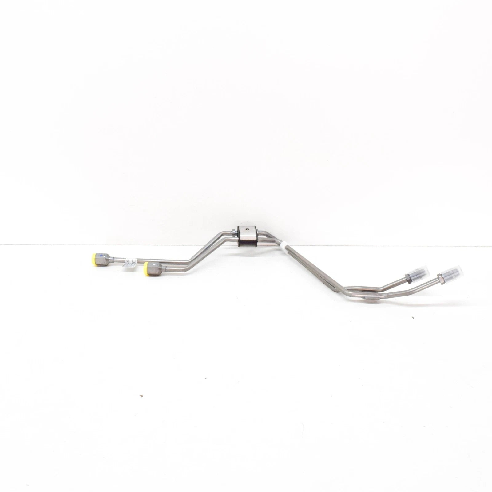 NEW BMW 5 E60 REAR DYNAMIC DRIVE PRESSURE HOSE 37136766231 6766231 ORIGINAL