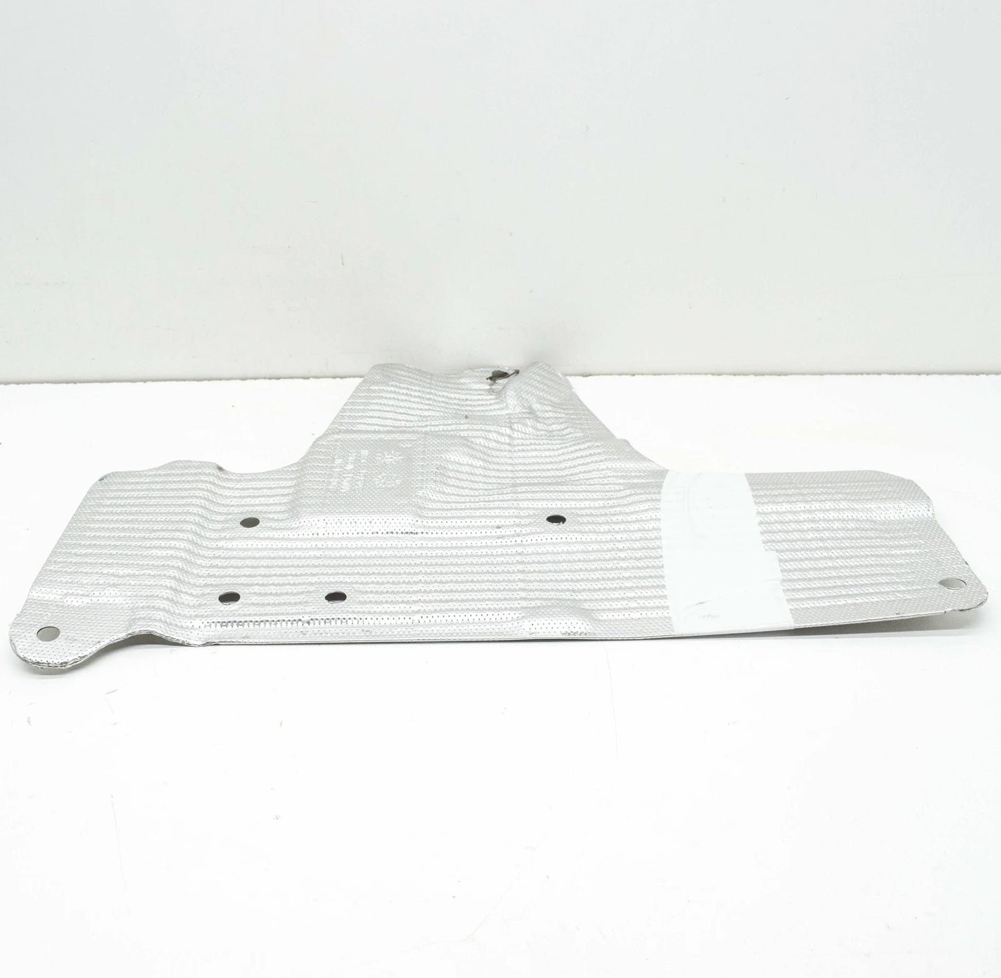 NEW AUDI Q7 4M LEFT SIDE MEMBER HEAT SHIELD 4M0825641E