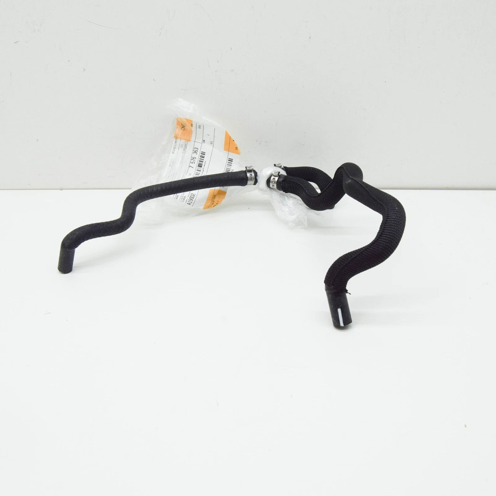 NEW BMW X5 E70 ENGINE COOLANT OVERFLOW HOSE 17127576363 7576363 ORIGINAL