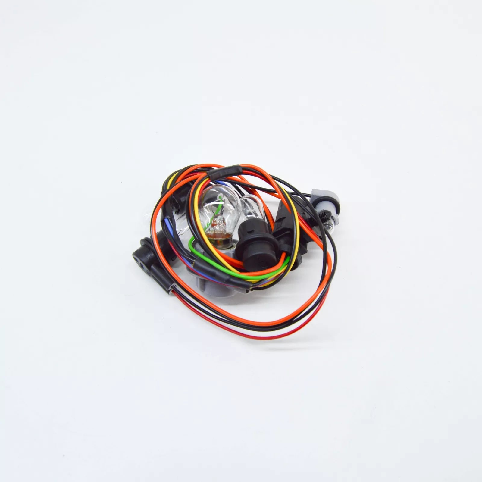 NEW AUDI Q5 8R REAR TAIL LIGHT BULB CARRIER WITH CABLES 8R0945221B