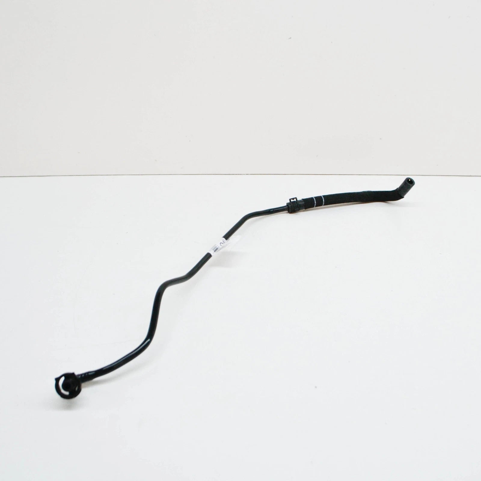 NEW AUDI A4 AVANT B8 EXPANSION TANK UPPER HOSE 8K0121081BT