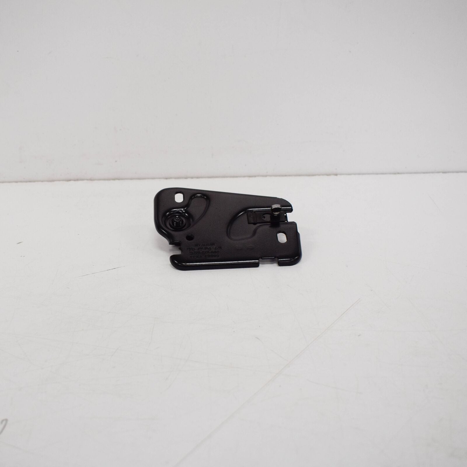 NEW AUDI A3 8V BONNET HOOD RELEASE CATCH LEFT 8V0823185C ORIGINAL
