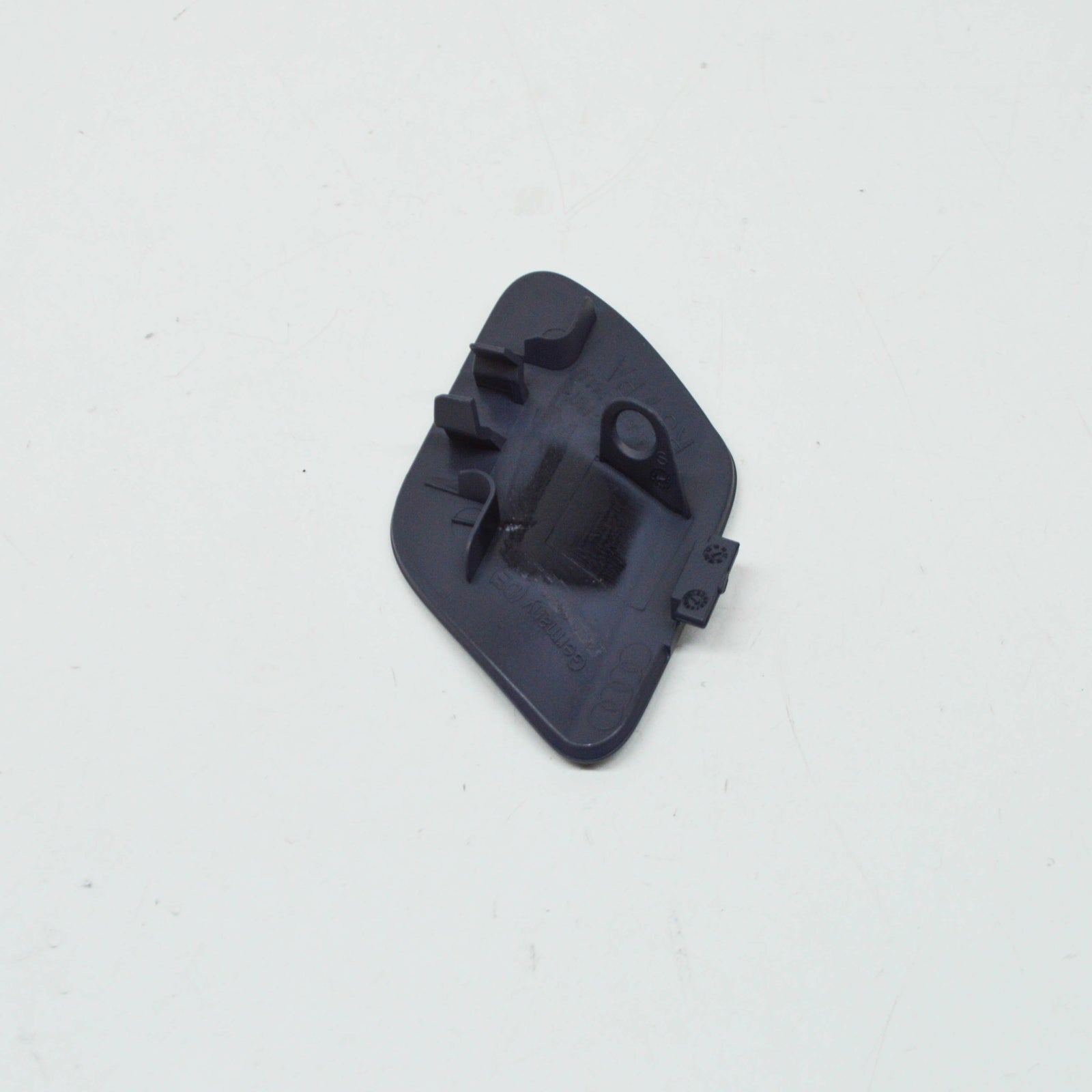 new audi rs7 4g8 front bumper tow hook eye cover cap 4g8807241ggru original