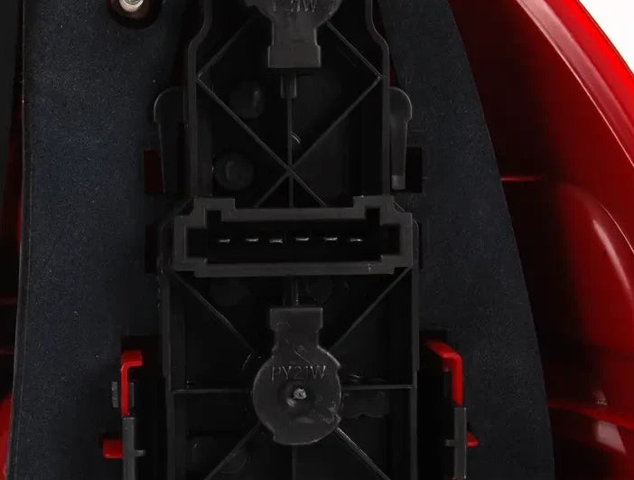 NEW MERCEDES-BENZ C T-MODEL S203 REAR LEFT TAIL LIGHT A2038201364 ORIGINAL