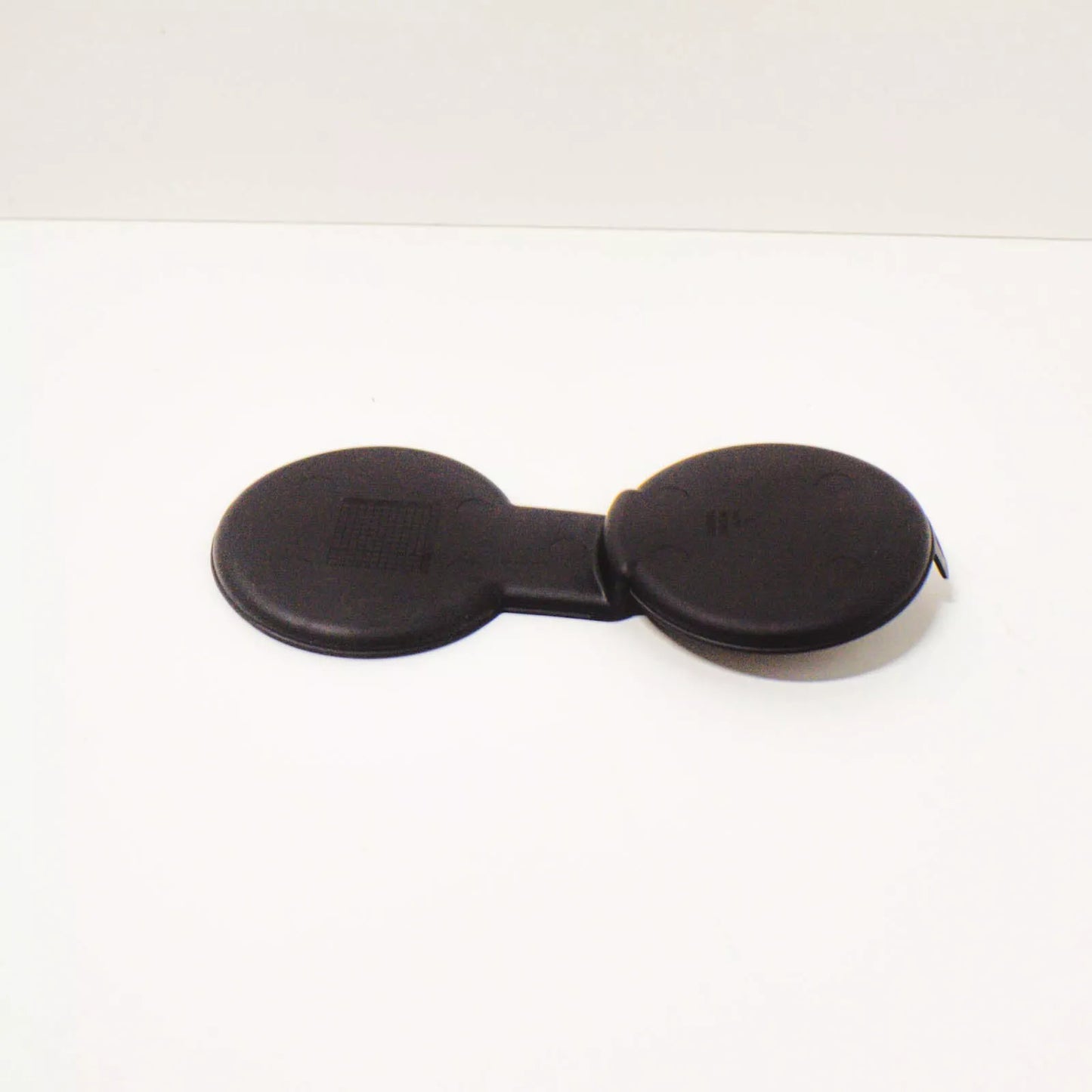 NEW VOLKSWAGEN PASSAT B7 TITAN BLACK INSERT FOR CUP HOLDER 56186330182V ORIGINAL