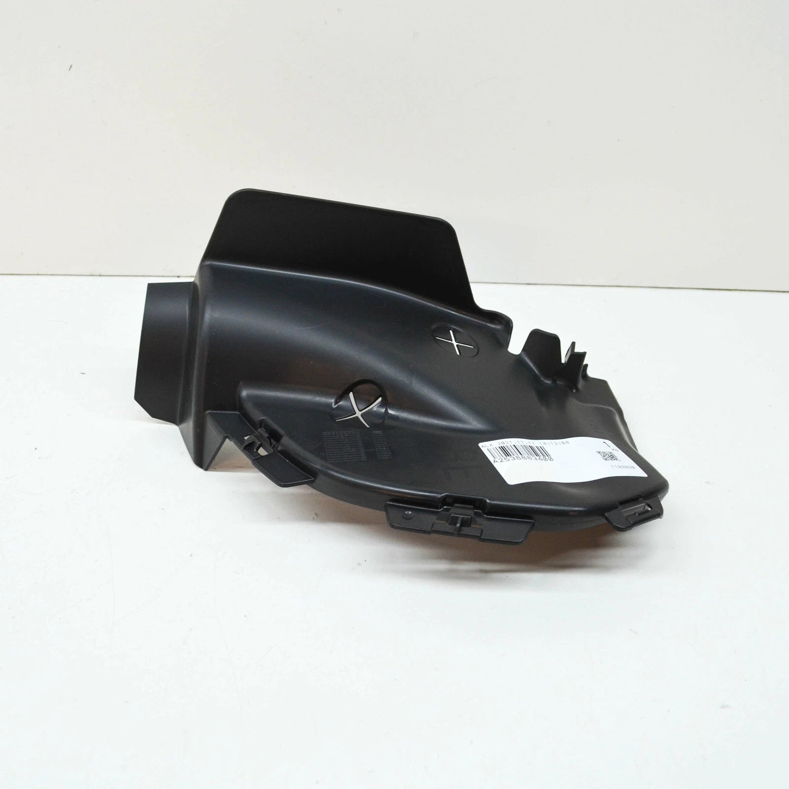 NEW MB GLC X253 FRONT RIGHT RADIATOR SUPPORT AIR DEFLECTOR A2538883400 ORIGINAL