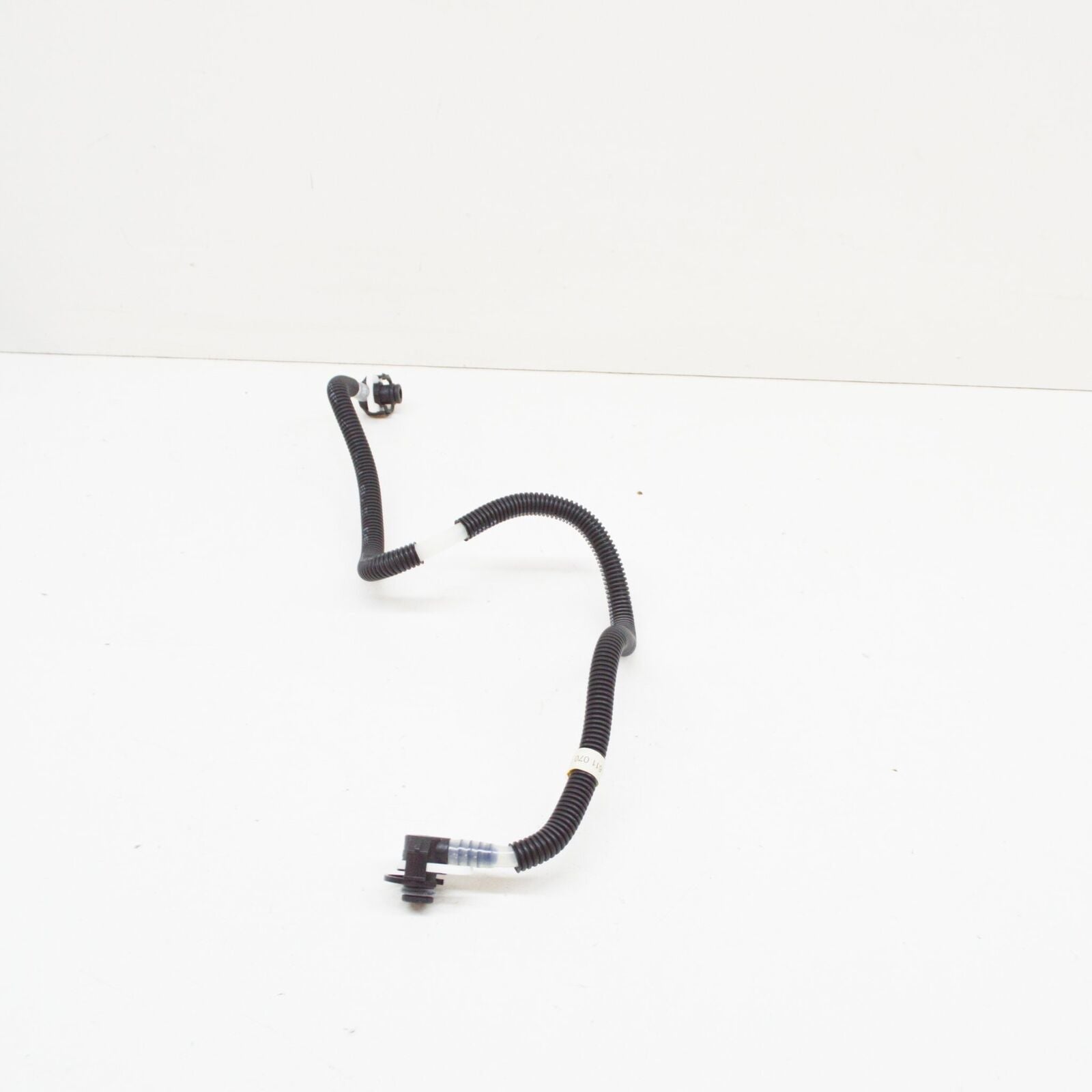 NEW MB E W210 ENGINE FUEL FILTER FEED PIPE HOSE E200 DIESEL A6110701032 ORIGINAL