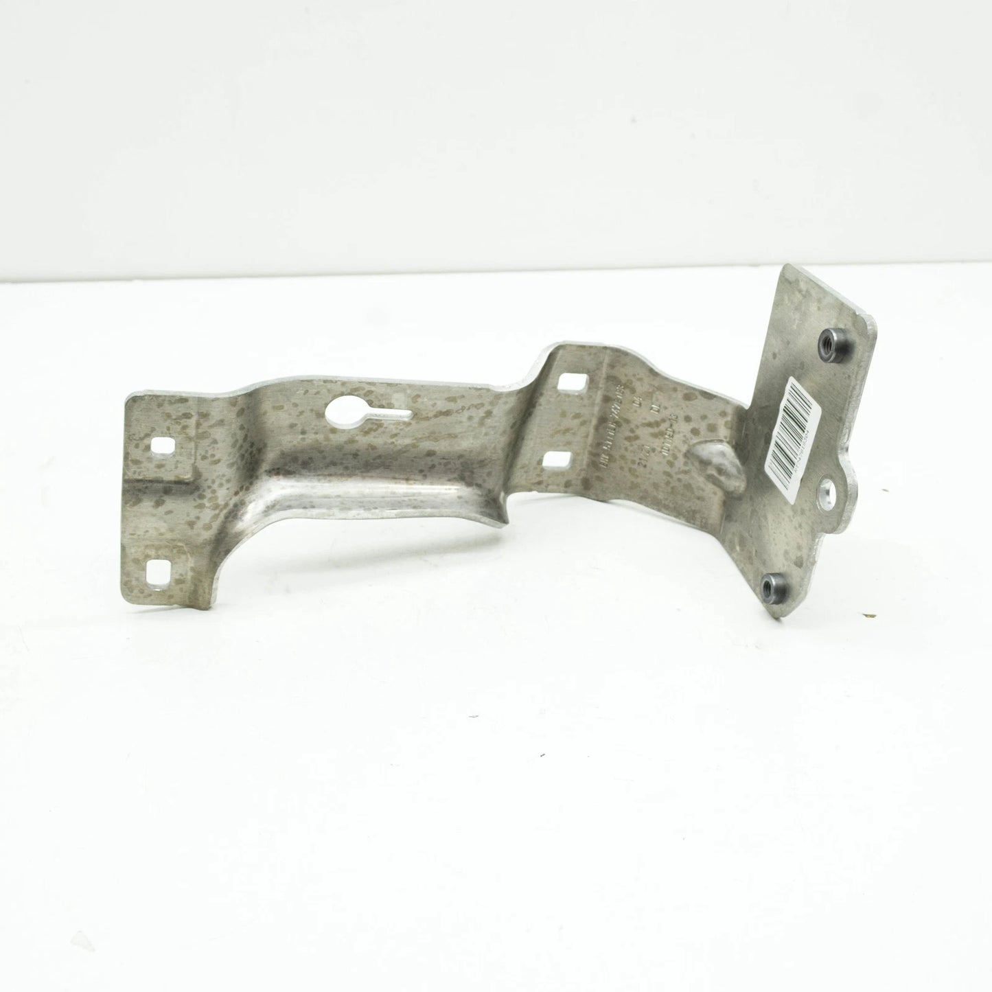 NEW BMW 8 G15 FRONT BUMPER CARRIER LEFT CONNECTION 51117478183 ORIGINAL