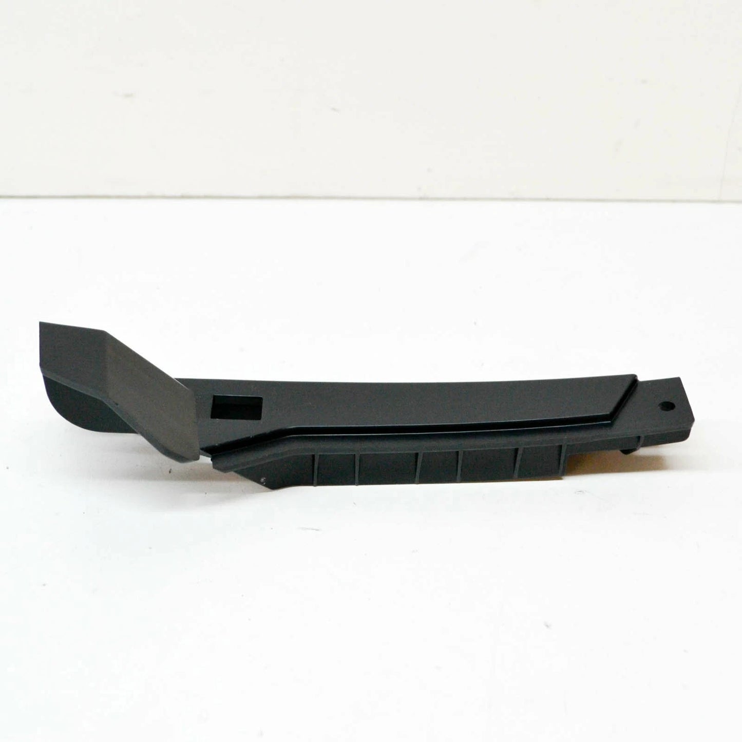 NEW AUDI A6 C7 S6 FRONT RIGHT BUMPER COVER BRACKET 4G0807084A ORIGINAL