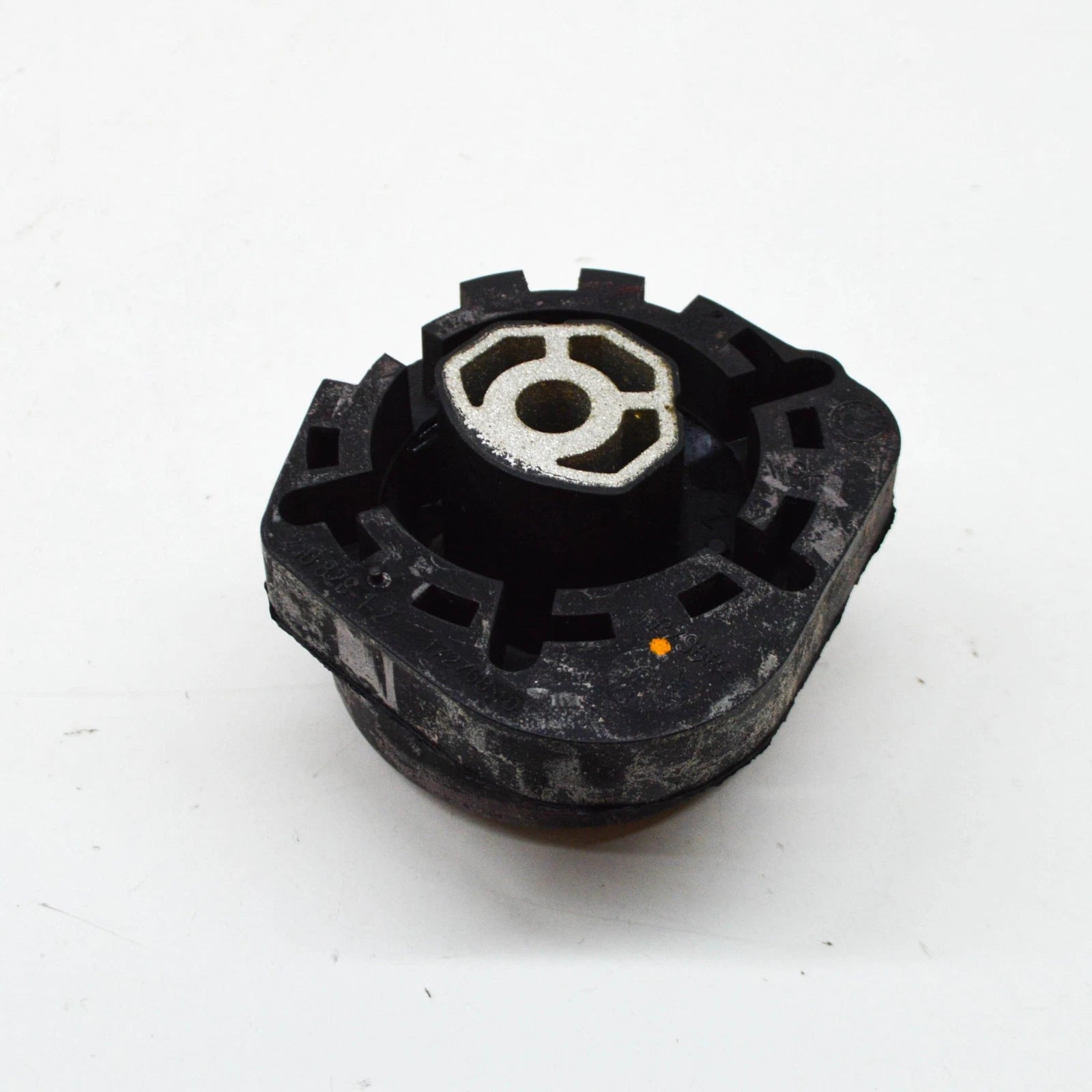 NEW BMW 5 GT F07 GEARBOX MOUNT 22326777389 6777389 ORIGINAL