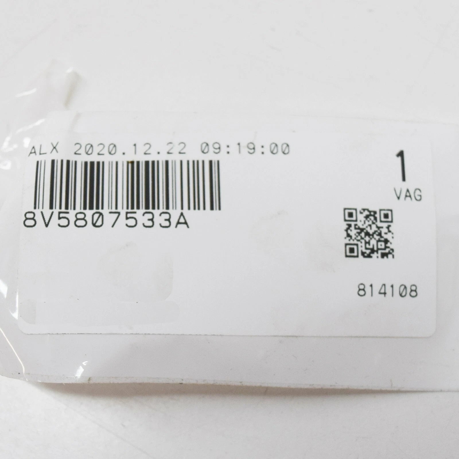 NEW AUDI A3 8V FRONT LEFT BUMPER MOLDING STRIP TRIM S-LINE 8V5807533A OEM