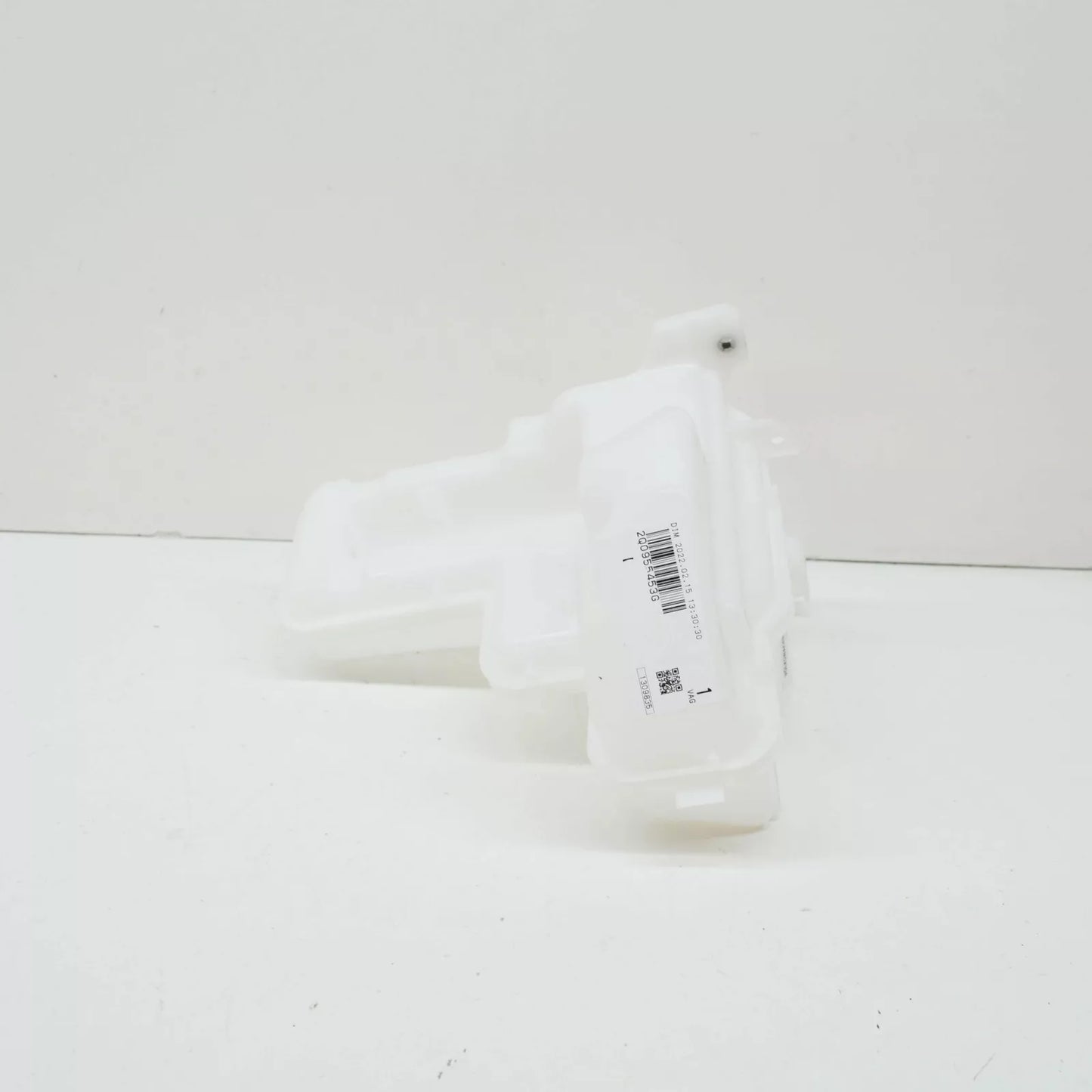 NEW VOLKSWAGEN POLO AW WINDSHIELD WASHER RESERVOIR TANK 2Q0955453G ORIGINAL