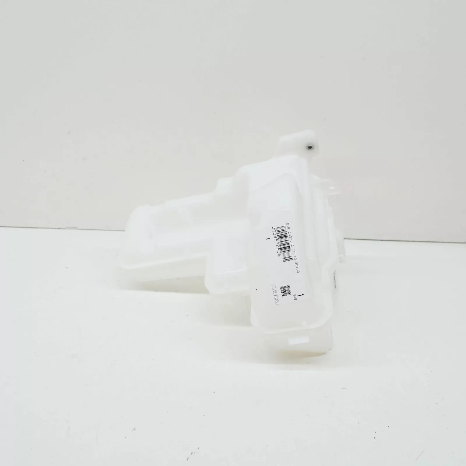 NEW VOLKSWAGEN POLO AW WINDSHIELD WASHER RESERVOIR TANK 2Q0955453G ORIGINAL