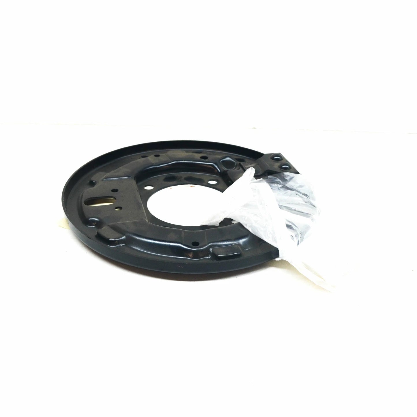 NEW BMW 3 E30 REAR RIGHT BRAKE DRUM CARRIER PROTECTION 34211153872 ORIGINAL