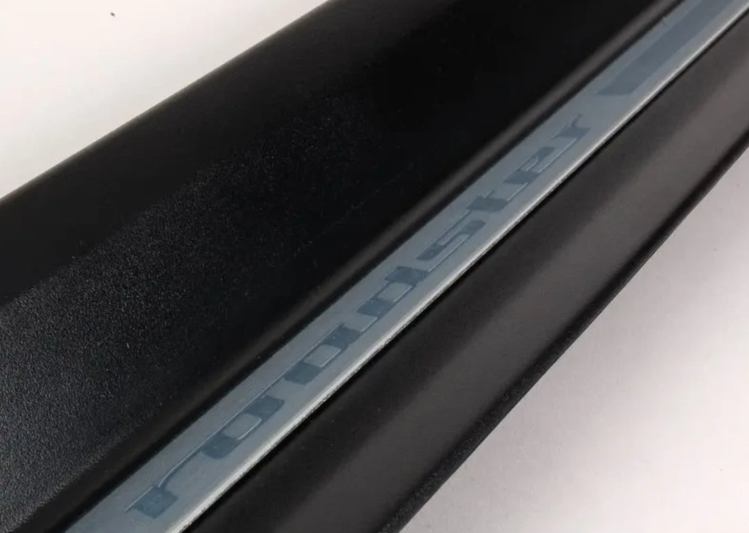 NEW BMW 3 COMPACT E36 FRONT RIGHT ENTRANCE COVER 8399664 51478399664 ORIGINAL