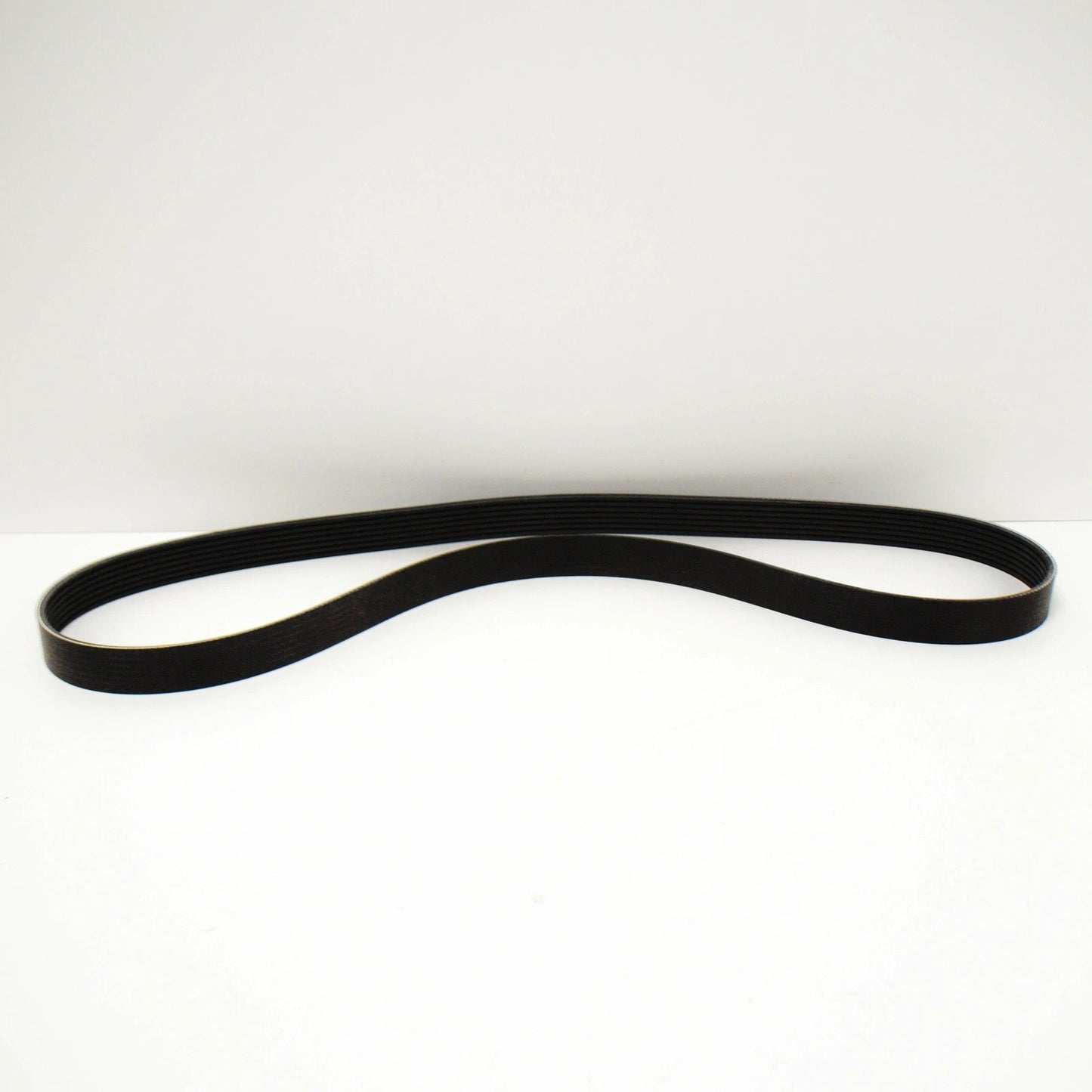 NEW AUDI A4 B8 3.0 PETROL A/C SERPENTINE BELT 06E903137AB 2013