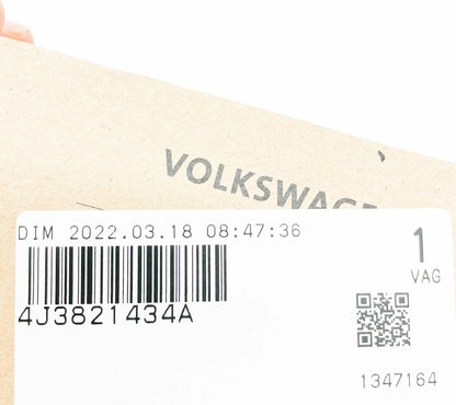 NEW AUDI E-TRON GT FRONT RIGHT FENDER WING HOLDER 4J3821434A ORIGINAL