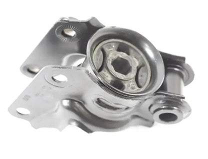 NEW VOLKSWAGEN ATLAS CA1 FRONT AXLE RIGHT BRACKET 3QF199232D