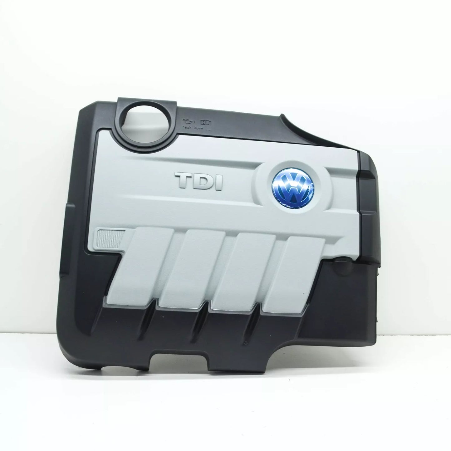 NEW VW BEETLE A5 ENGINE INTAKE MANIFOLD COVER 'VW' 'TDI' 03L103925AM ORIGINAL