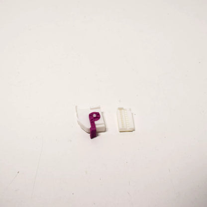 NEW VOLKSWAGEN PHAETON 3D FLAT CONTACT HOUSING 18PIN 5Q0972718B ORIGINAL