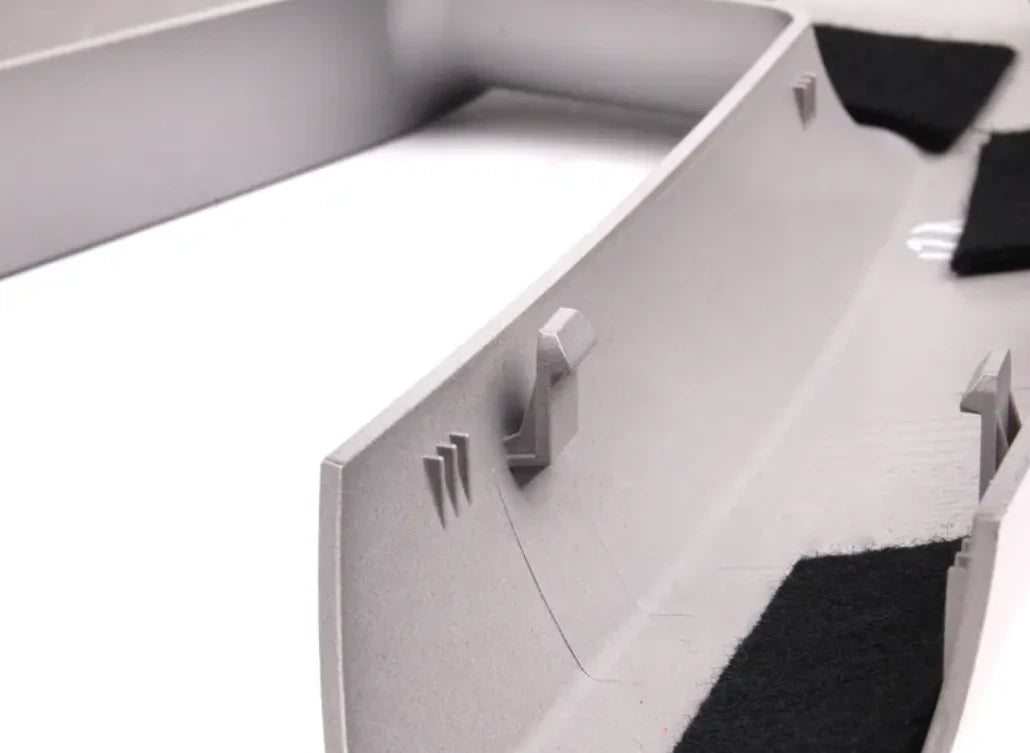 NEW BMW Z4 E85 REAR LEFT HEADREST ROLL BAR TRIM COVER 51437055439 7055439