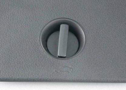 NEW VOLKSWAGEN GOLF MK7 TRUNK LID TRIM PANEL SUPPORT 5G686028582V ORIGINAL