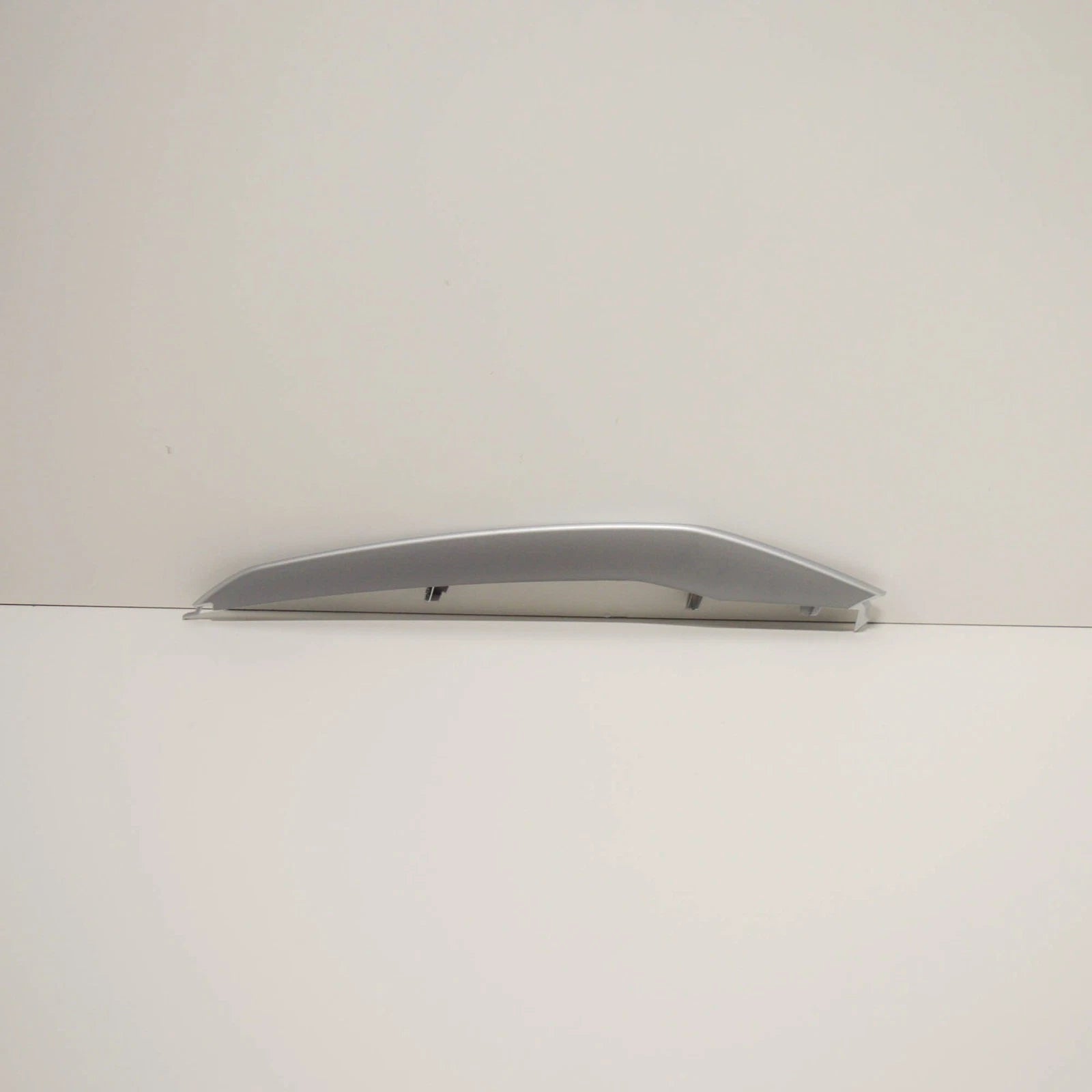 NEW BMW 3 F30 FRONT BUMPER LEFT FINISHER ROD 51117396835 7396835 2016 ORIGINAL