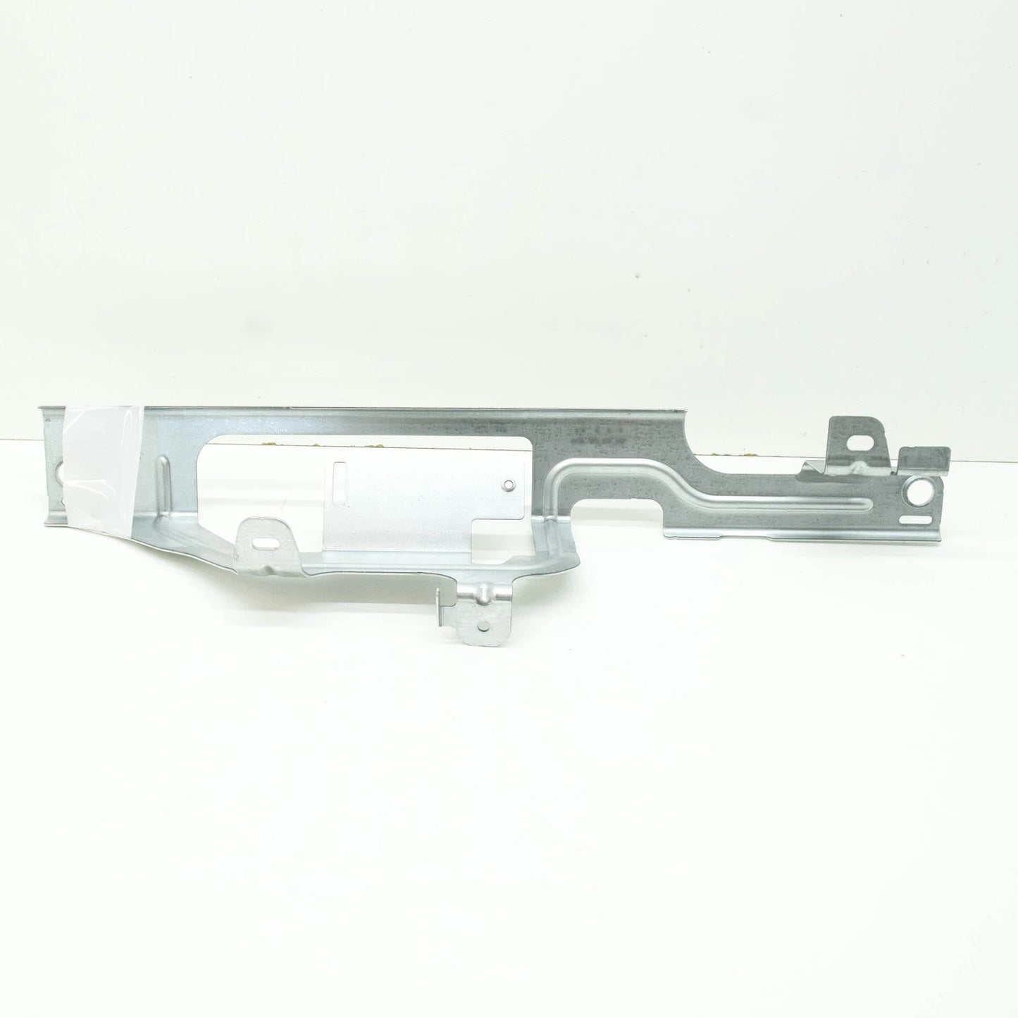NEW MERCEDES-BENZ GLC COUPE C253 TRUNK LINIMNG LEFT BRACKET A2536914300 ORIGINAL