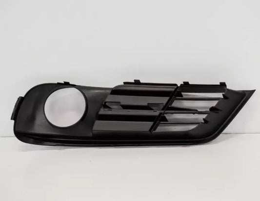 NEW BMW 5 GT F07 RIGHT FOG LIGHT PARTLY CLOSED GRILLE 51117331678 2015 ORIGINAL