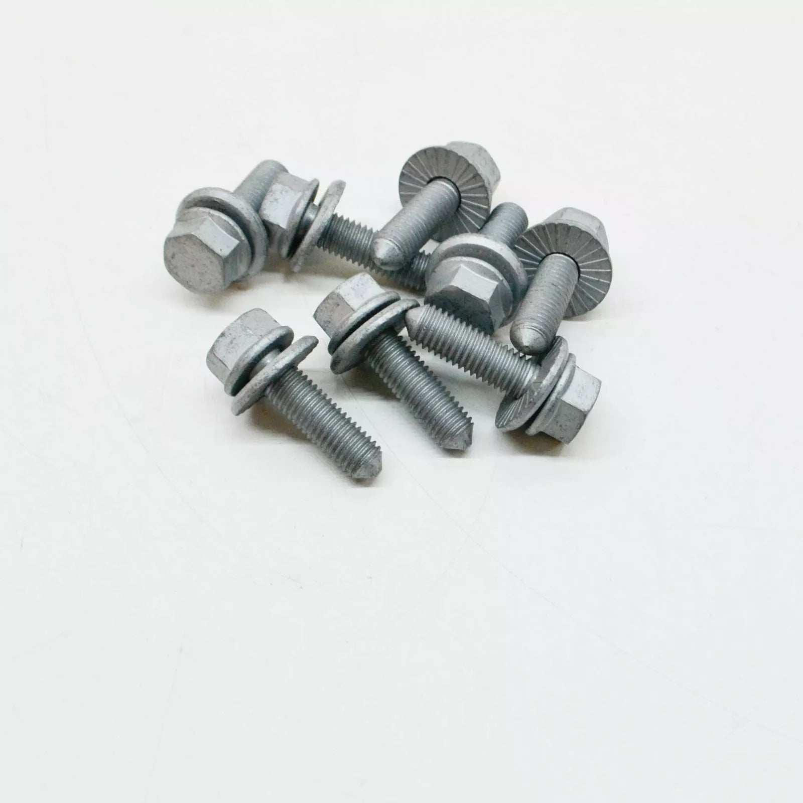 NEW AUDI A3 8P FRONT BUMPER FIXING PARTS 1 SET 8P0098623A