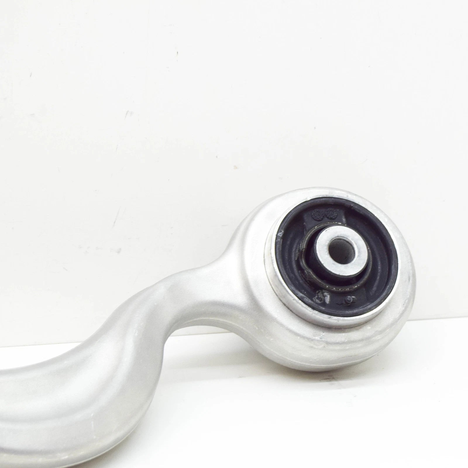 NEW MERCEDES-BENZ S W222 FRONT RIGHT TENSION STRUT A2173305200 ORIGINAL